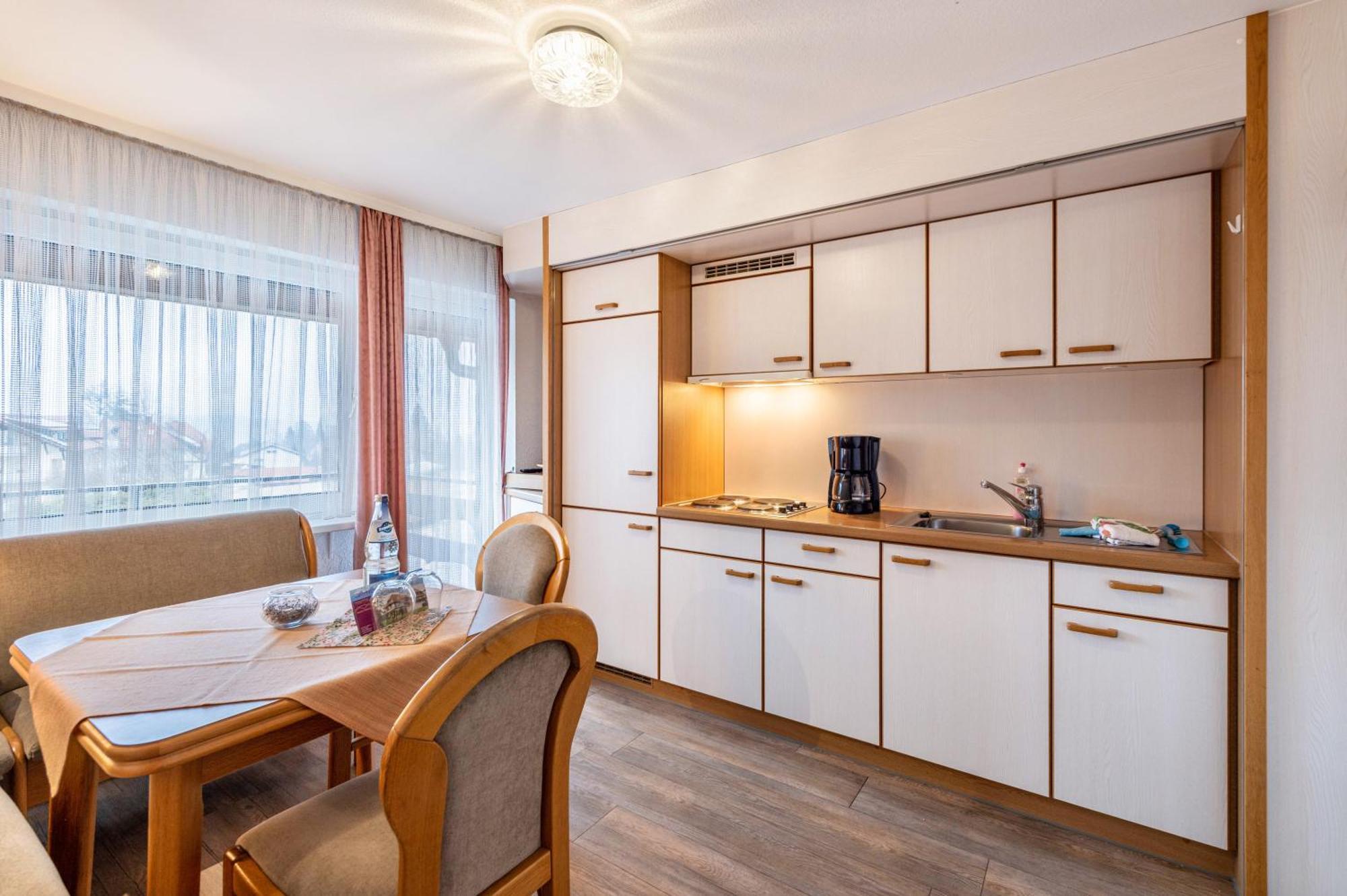 Gaestehaus Kunkelmann Mit Sauna Höchenschwand Esterno foto